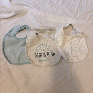3 Baby Bibs - Gender Neutral